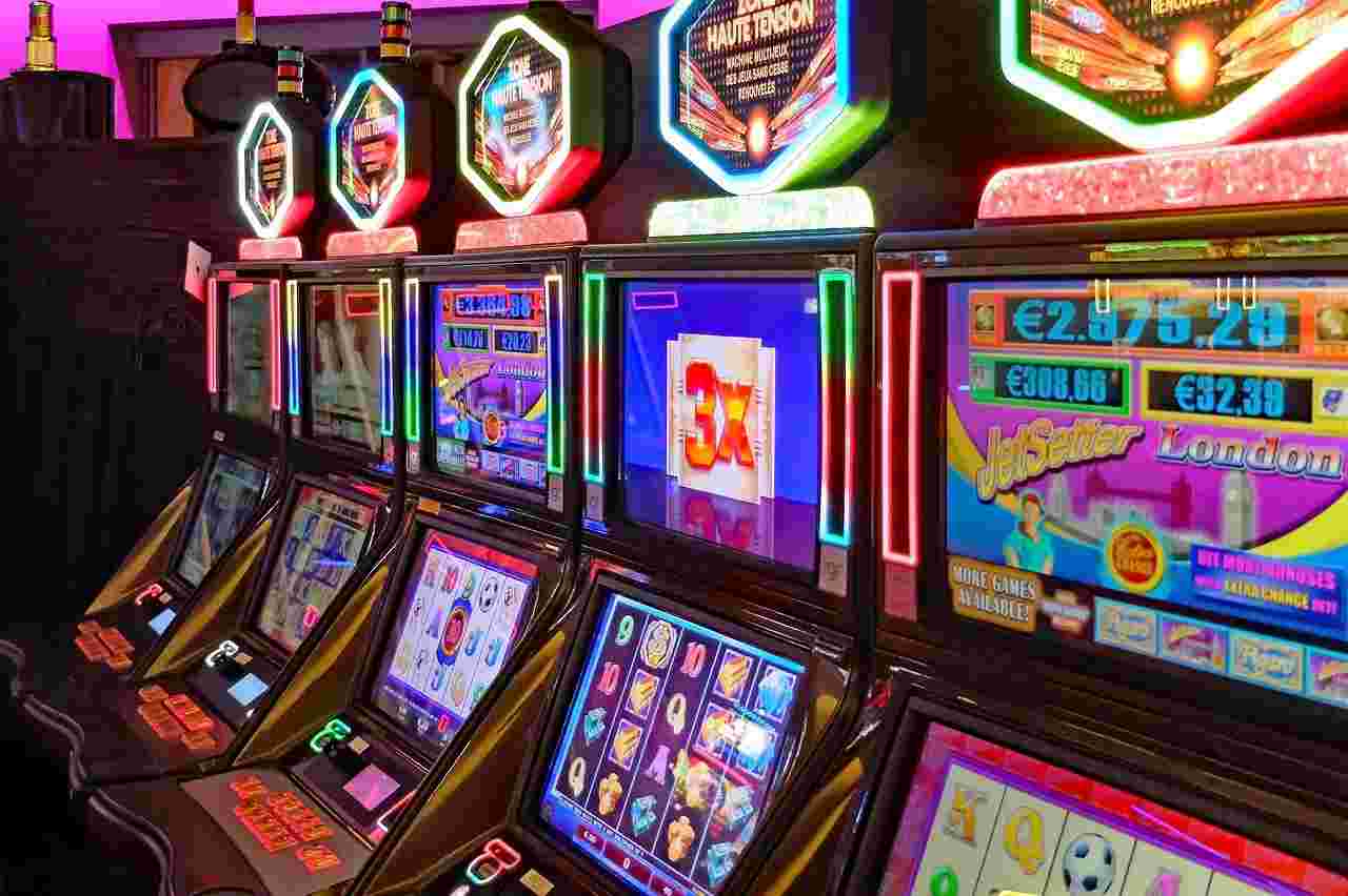Slotastic for Aussie Players: Uncovering Bonus Offers & Pokies: Free Spins, Pokies & Real Money Gaming